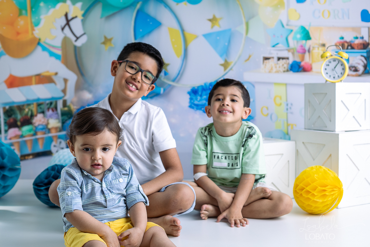 ensaio-fotografico-de-dia-das criancas-2022-mini-sessao-de-fotos-do-dia-das-criancas-fotografa-infantil-em-barbacena-ensaio-de-crianca-foto-de-recem-nascido-melhor-fotografa-da-cidade-isabela-lobato-fotografia-estudio-fotografico-em-barbacena