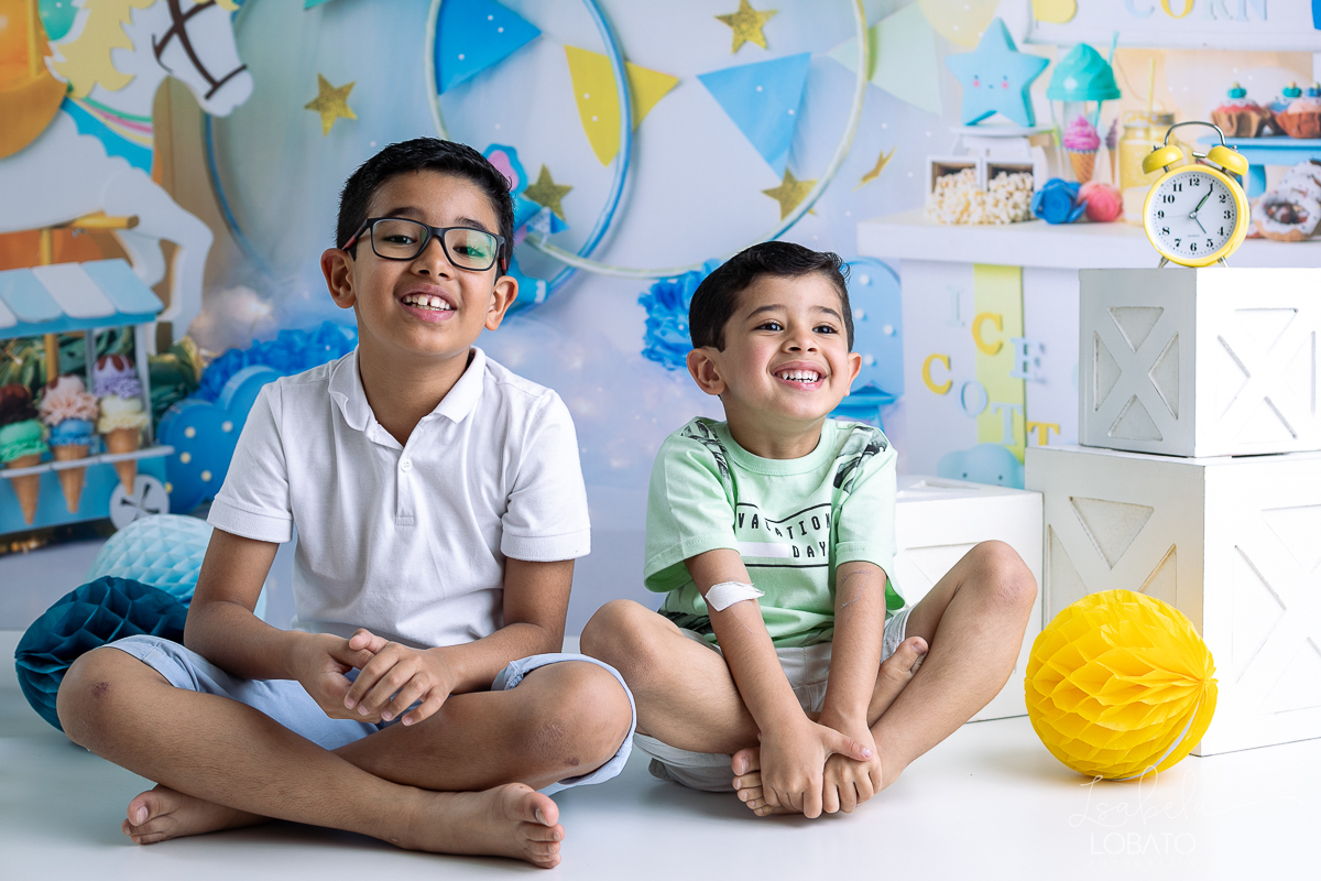 ensaio-fotografico-de-dia-das criancas-2022-mini-sessao-de-fotos-do-dia-das-criancas-fotografa-infantil-em-barbacena-ensaio-de-crianca-foto-de-recem-nascido-melhor-fotografa-da-cidade-isabela-lobato-fotografia-estudio-fotografico-em-barbacena