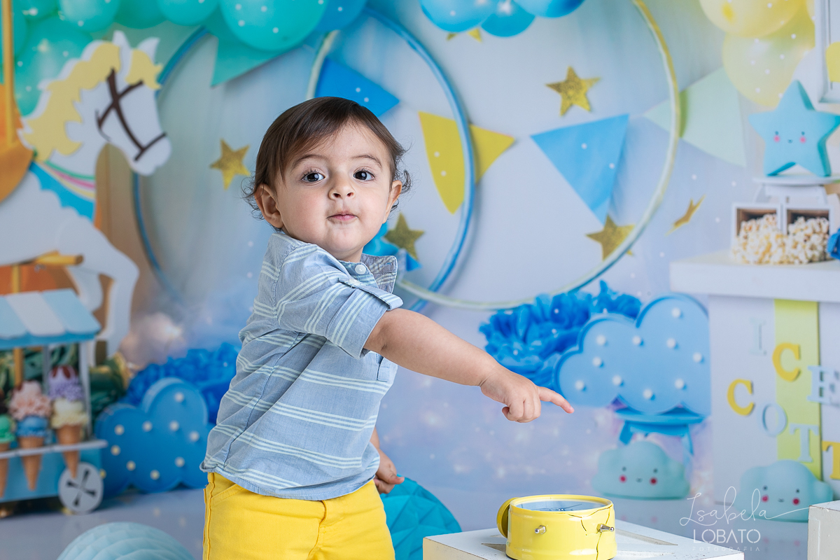 ensaio-fotografico-de-dia-das criancas-2022-mini-sessao-de-fotos-do-dia-das-criancas-fotografa-infantil-em-barbacena-ensaio-de-crianca-foto-de-recem-nascido-melhor-fotografa-da-cidade-isabela-lobato-fotografia-estudio-fotografico-em-barbacena