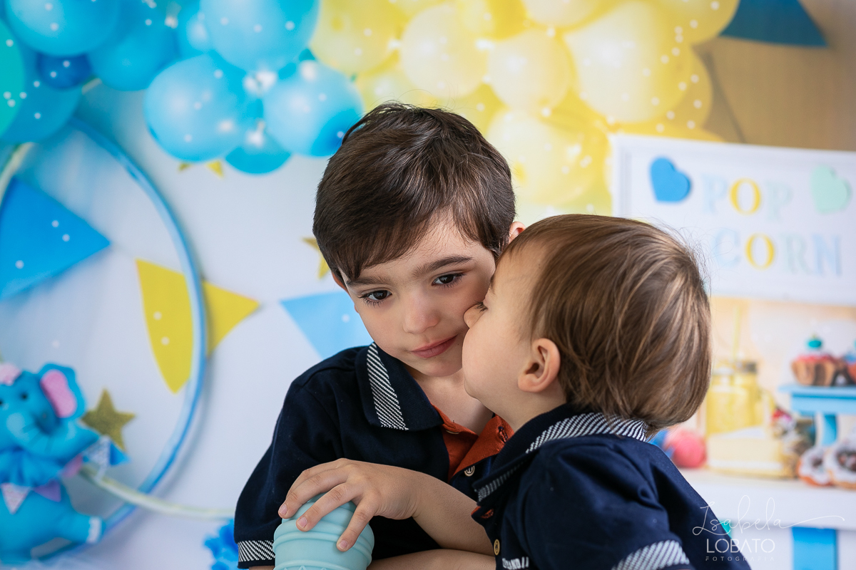 ensaio-fotografico-de-dia-das criancas-2022-mini-sessao-de-fotos-do-dia-das-criancas-fotografa-infantil-em-barbacena-ensaio-de-crianca-foto-de-recem-nascido-melhor-fotografa-da-cidade-isabela-lobato-fotografia-estudio-fotografico-em-barbacena