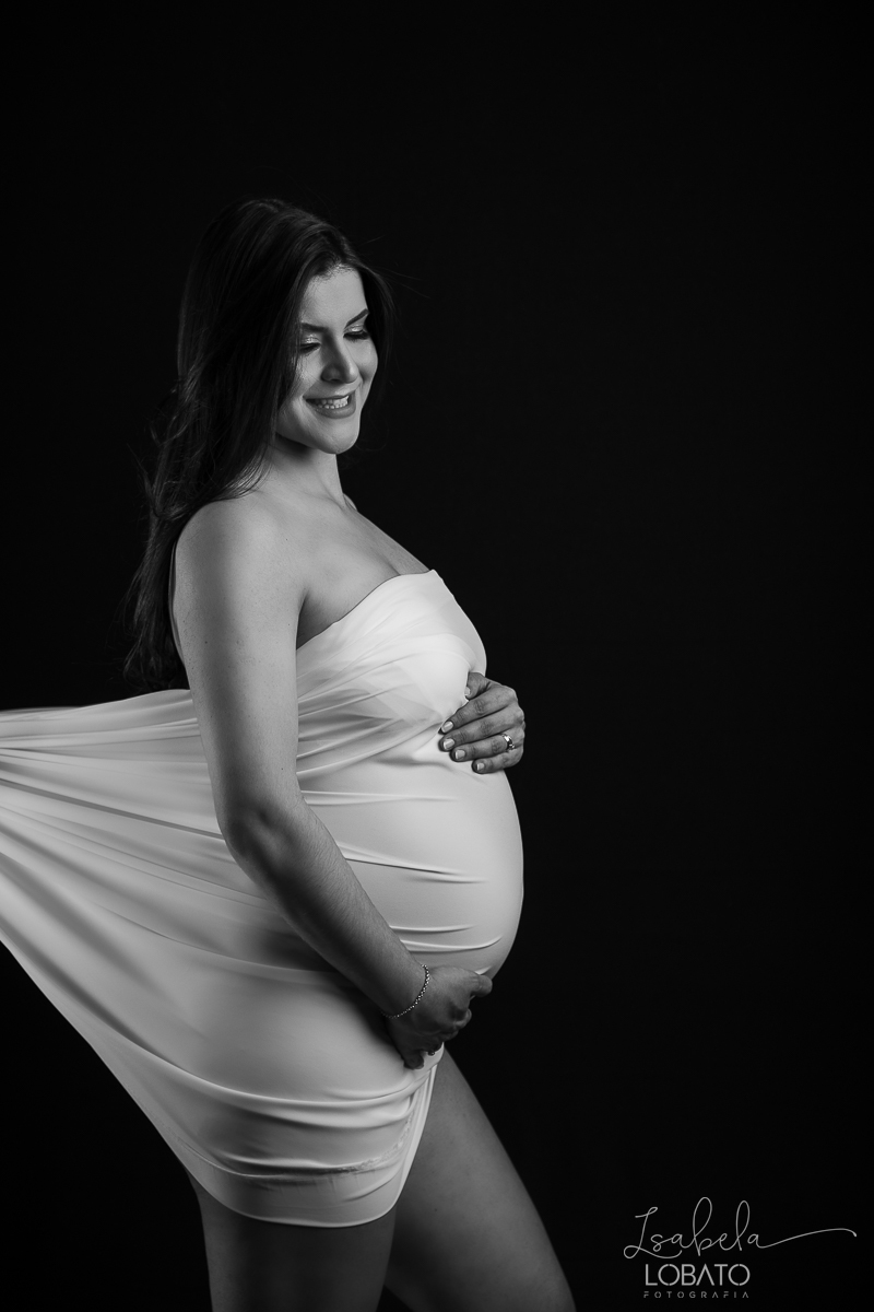 pregnant-photo-photografy-ensaio-fotografico-de-gestante-fotos-de-gestante-inspiracao-de-fotos-de-gestante-roupa-de-gestante-para-ensaio-fotografico-fotografo-especialiazado-em-gestante-em-barbacena-mg-estudio-fotografico-isabela-lobato-fotografia