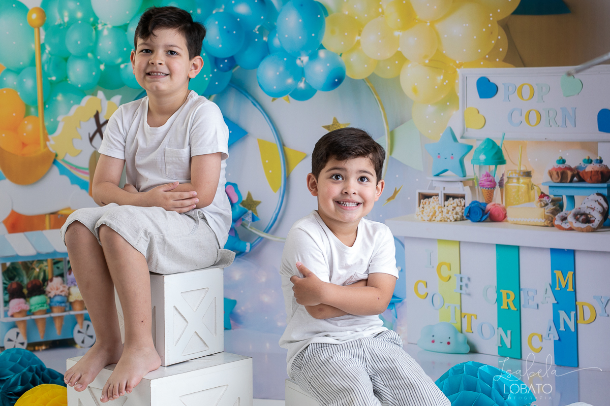 ensaio-fotografico-de-dia-das criancas-2022-mini-sessao-de-fotos-do-dia-das-criancas-fotografa-infantil-em-barbacena-ensaio-de-crianca-foto-de-recem-nascido-melhor-fotografa-da-cidade-isabela-lobato-fotografia-estudio-fotografico-em-barbacena