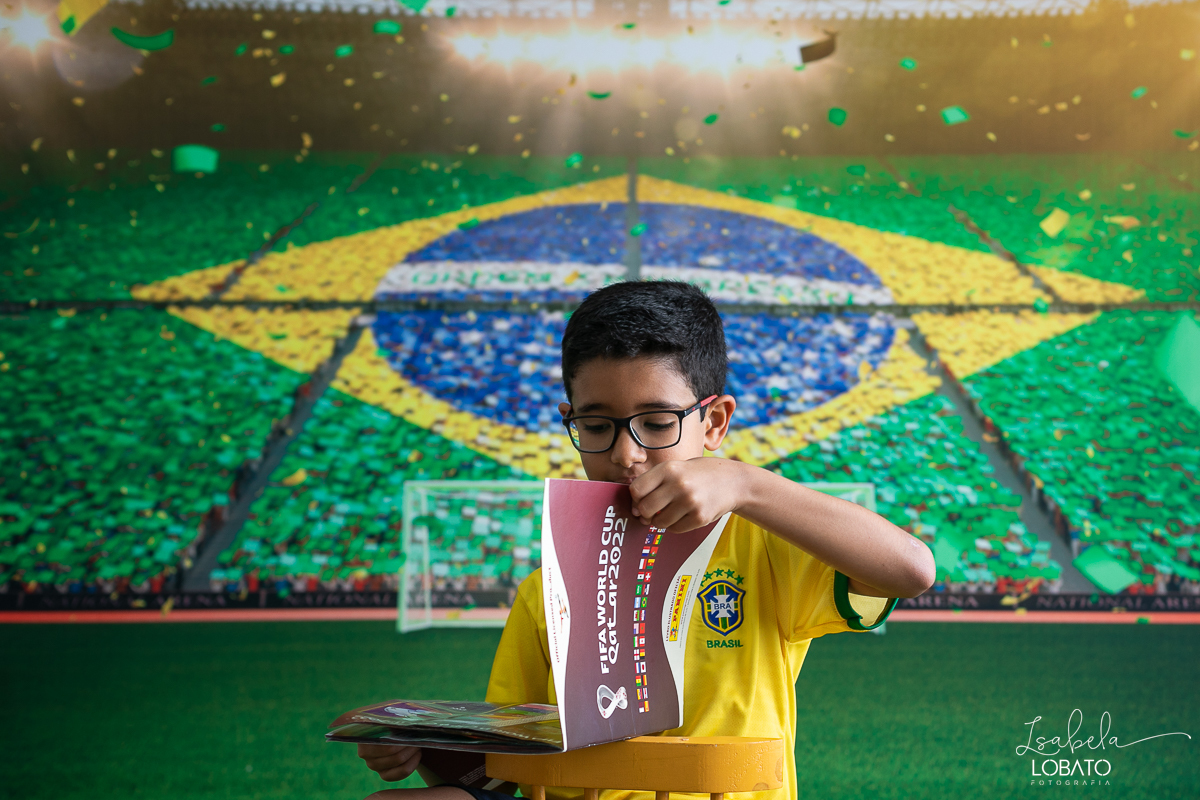 copa-do-mundo-do-catar-copa-do-mundo-2022-selecao-brasileira-hexa-campeao-brasil-vai-ganhar-a-copa-do-mundo-bandeira-do-brasil-cbf-confederacao-brasiliera-de-futebol-ensaio-fotografico-da-copa-do-mundo-torcida-mirim-brasieleira-hexacampeao-brasil-