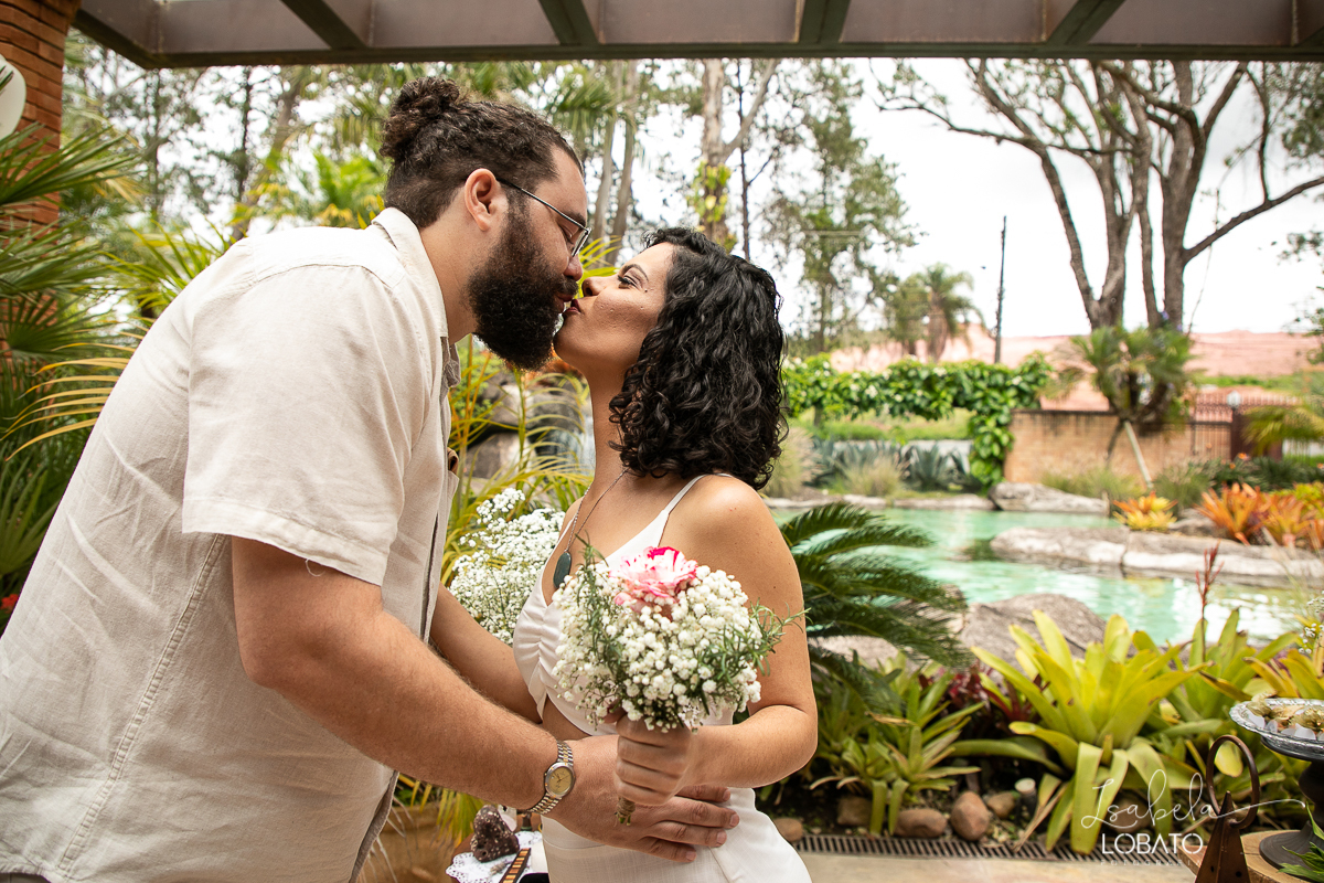 wedding-noiva-alternativa-vestido-de-noiva-ensaio-pos-wedding-ensaio-fotografico-de-casal-fotografica-de-familia-em-barbacena-salao-de-festas-em-barbacena-spazio-franatos-melhor-salao-de-festas-de-barbacena-e-regiao-isabela-lobato-fotografia-foto-de-casal