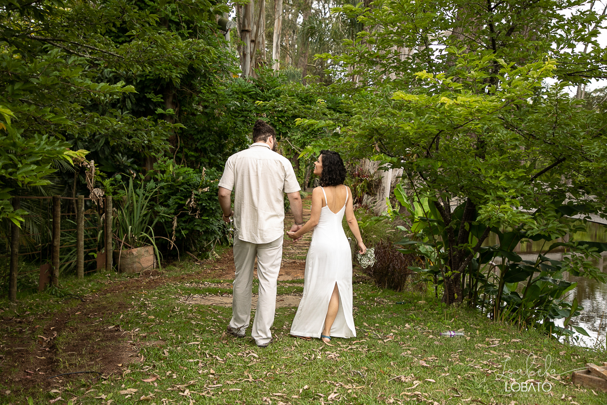 wedding-noiva-alternativa-vestido-de-noiva-ensaio-pos-wedding-ensaio-fotografico-de-casal-fotografica-de-familia-em-barbacena-salao-de-festas-em-barbacena-spazio-franatos-melhor-salao-de-festas-de-barbacena-e-regiao-isabela-lobato-fotografia-foto-de-casal