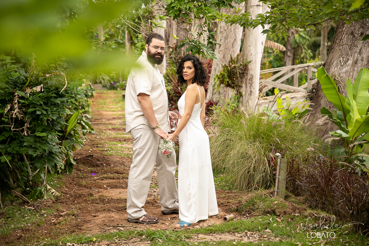 wedding-noiva-alternativa-vestido-de-noiva-ensaio-pos-wedding-ensaio-fotografico-de-casal-fotografica-de-familia-em-barbacena-salao-de-festas-em-barbacena-spazio-franatos-melhor-salao-de-festas-de-barbacena-e-regiao-isabela-lobato-fotografia-foto-de-casal