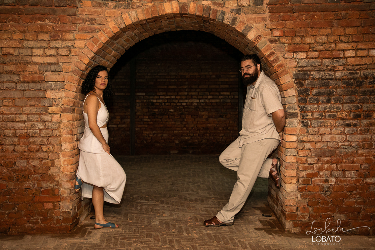 wedding-noiva-alternativa-vestido-de-noiva-ensaio-pos-wedding-ensaio-fotografico-de-casal-fotografica-de-familia-em-barbacena-salao-de-festas-em-barbacena-spazio-franatos-melhor-salao-de-festas-de-barbacena-e-regiao-isabela-lobato-fotografia-foto-de-casal