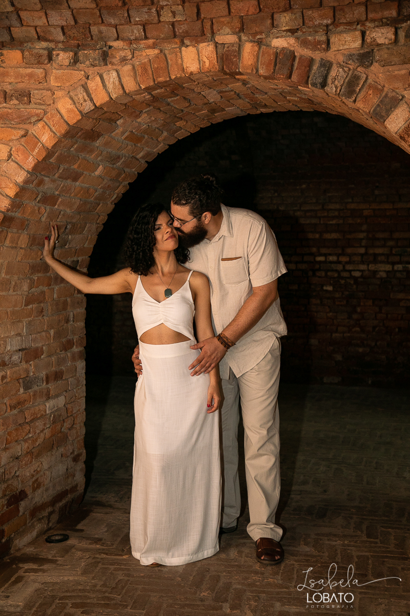 wedding-noiva-alternativa-vestido-de-noiva-ensaio-pos-wedding-ensaio-fotografico-de-casal-fotografica-de-familia-em-barbacena-salao-de-festas-em-barbacena-spazio-franatos-melhor-salao-de-festas-de-barbacena-e-regiao-isabela-lobato-fotografia-foto-de-casal