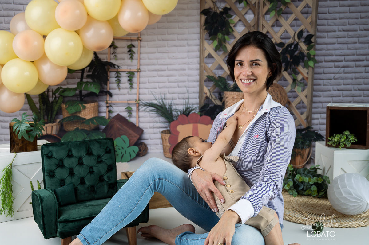 acompanhamento-fotografico-criativo-estudio-fotografico-infantil-em-barbacna-isabela-lobato-fotografia- roupas-acompanhamento-fotografico-fases-do-bebe-6-meses-carro-fusca-para-bebe-fotografa-de-crianças-em-barbacena