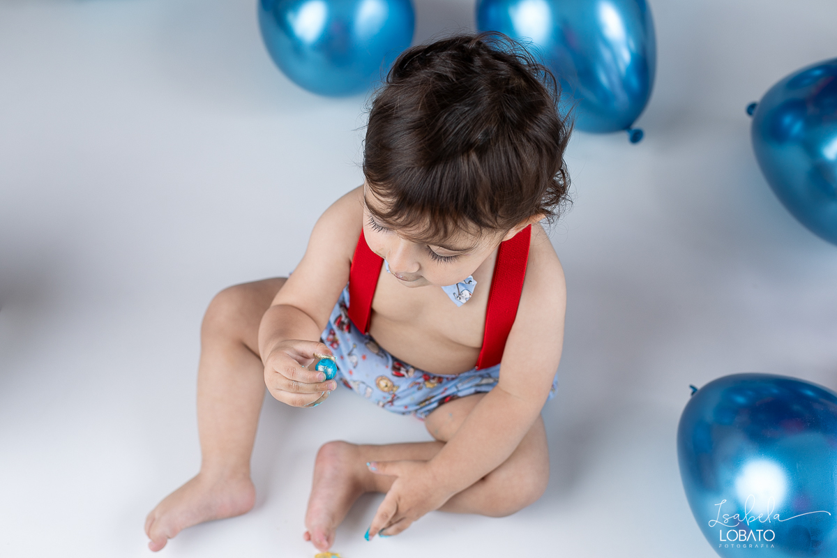 vermelho-ideias-de-decoracao-cenario-do-circo-fotografa-infantil-em-barbacena-estudio-fotografico-isabela-lobatovermelho-ideias-de-decoracao-cenario-do-circo-fotografa-infantil-em-barbacena-estudio-fotografico-isabela-lobato