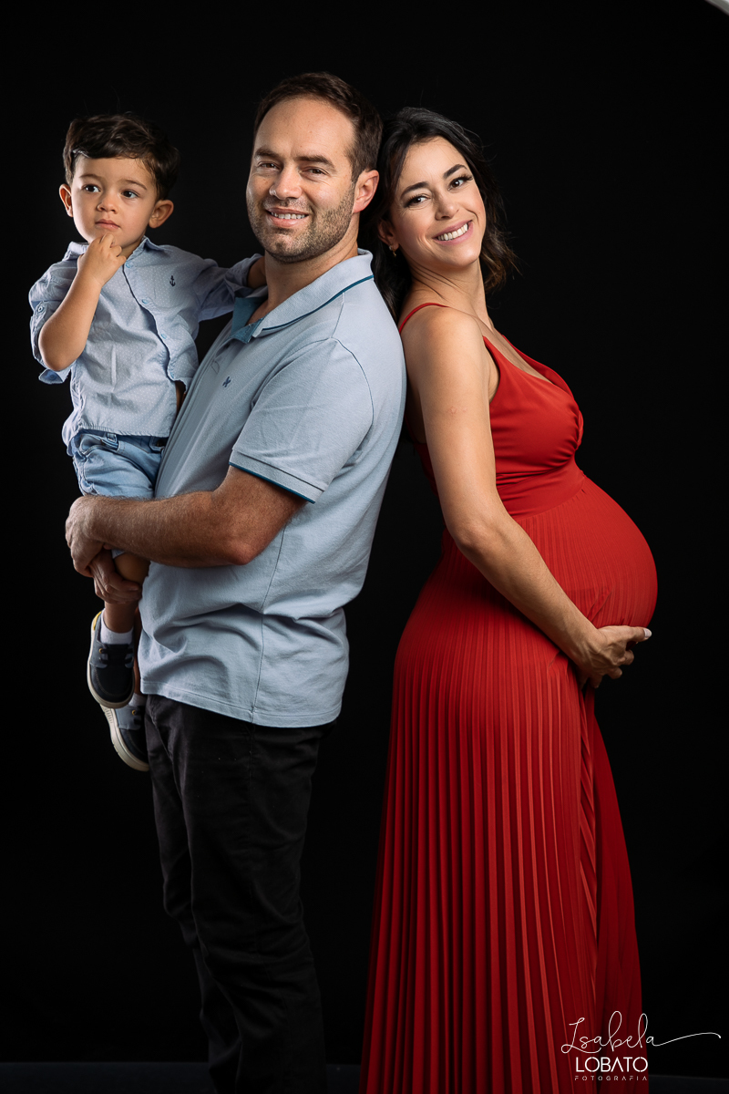 fotografa-de-gestantes-melhor-fotografo-de-barbacena-isabela-lobato-fotografia-estudio-fotografico-em-barbacena-ensaio-gestante-em-estudio-iluminacao-de-estudio-roupa-para-ensaio-fotografico-de-gestante