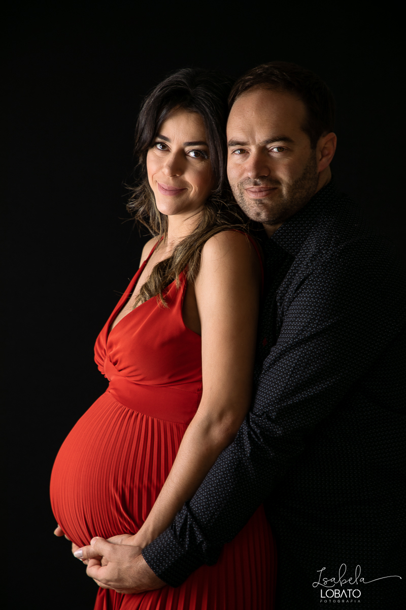 fotografa-de-gestantes-melhor-fotografo-de-barbacena-isabela-lobato-fotografia-estudio-fotografico-em-barbacena-ensaio-gestante-em-estudio-iluminacao-de-estudio-roupa-para-ensaio-fotografico-de-gestante