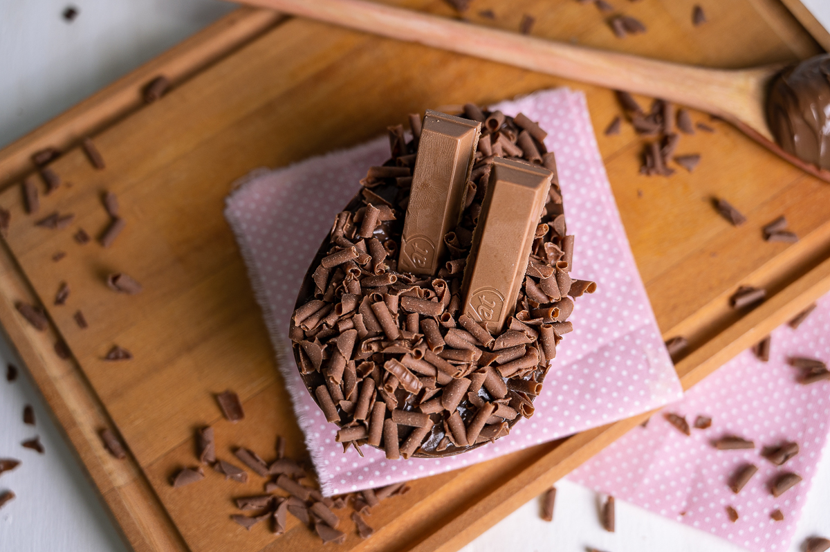 fotografia-gourmet-foto-ovos-de-pascoa-em-barbacena-ovo-de-pascoa-gourmet-pascoa-2023-docuras-de-pascoa-ovos-de-pascoa-chocolate-belga-barbacena-mg-fotografo-de-comida-foto-de-gastronomia-docinhos-de-pascoa-gormet-brigadeiria-em-barbacena-dayane-fereira