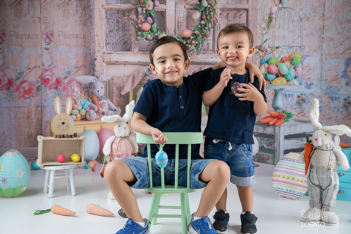 ensaio-fotografico-de-pascoa-2023-cenario-fotografico-de-pascoa-mini-sessao-fotografica-de-pascoa-2023-fundo-fotografico-de-pascoa-2023-wentz-fundos-fotograficos-fotografo-em-barbacena-fotografa-infantil-estudio-fotografico-em-barbacena-foto-de-pascoa-bq