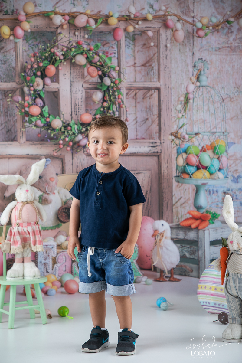 ensaio-fotografico-de-pascoa-2023-cenario-fotografico-de-pascoa-mini-sessao-fotografica-de-pascoa-2023-fundo-fotografico-de-pascoa-2023-wentz-fundos-fotograficos-fotografo-em-barbacena-fotografa-infantil-estudio-fotografico-em-barbacena-foto-de-pascoa-bq