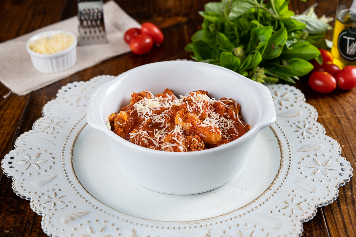 fotografia-de-comida-fotografia-gourmet-foto-de-pratos-italianos-foto-de-massas-artesanais-manjericao-brusqueta-nhoque-canelone-lasanha-restaurantes-em-barbacena-tizza-massas-e-vinhos-barbacena-mercado-central-barbacena-fotografa-de-comida-isabela-lobato