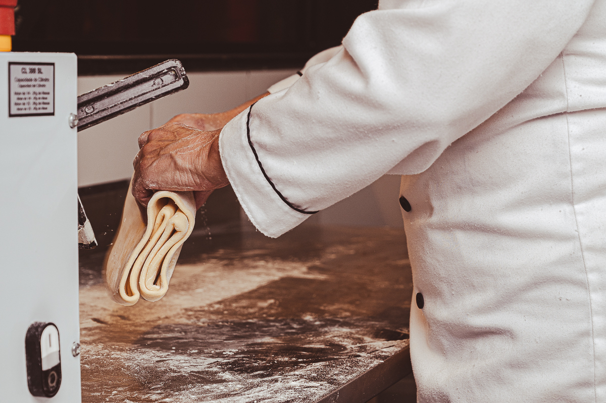 fotografia-de-comida-fotografia-gourmet-foto-de-pratos-italianos-foto-de-massas-artesanais-manjericao-brusqueta-nhoque-canelone-lasanha-restaurantes-em-barbacena-tizza-massas-e-vinhos-barbacena-mercado-central-barbacena-fotografa-de-comida-isabela-lobato