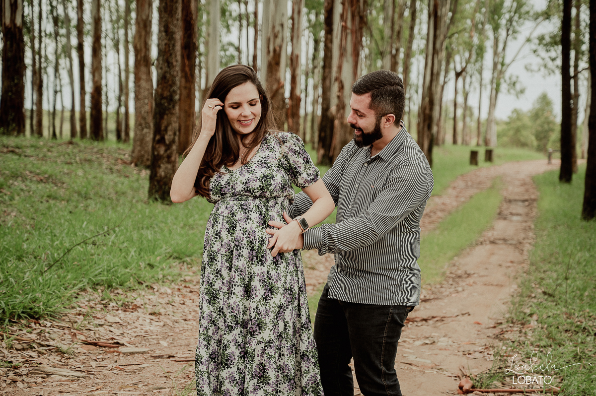 ensaio-de-gestante-pregnant-photography-pregnant-gestante-nove-meses-retratos-de-gestante-fotografo-em-barbacena-parto-natural-estudio-fotografico-isabela-lobato-fotografia-sociedade-sao-miguel-arcanjo-em-barbacena-ensaio-gestante-no-campo-conexao-fotos