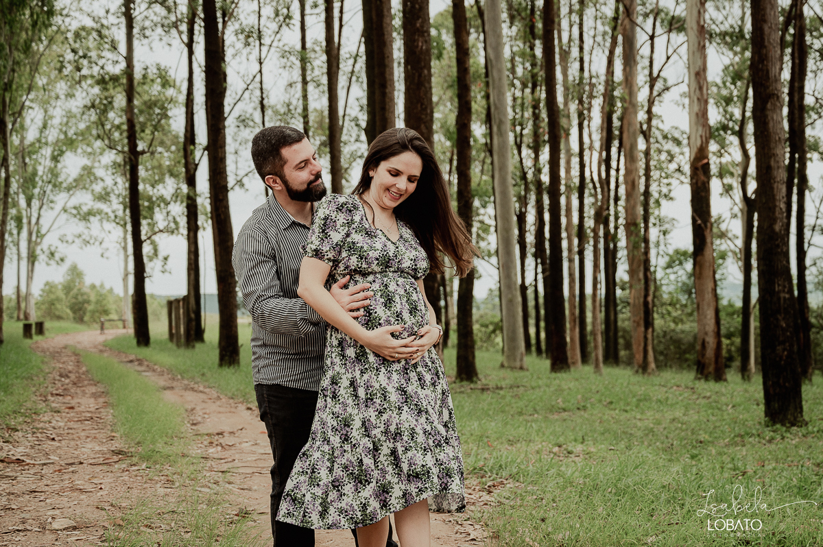 ensaio-de-gestante-pregnant-photography-pregnant-gestante-nove-meses-retratos-de-gestante-fotografo-em-barbacena-parto-natural-estudio-fotografico-isabela-lobato-fotografia-sociedade-sao-miguel-arcanjo-em-barbacena-ensaio-gestante-no-campo-conexao-fotos