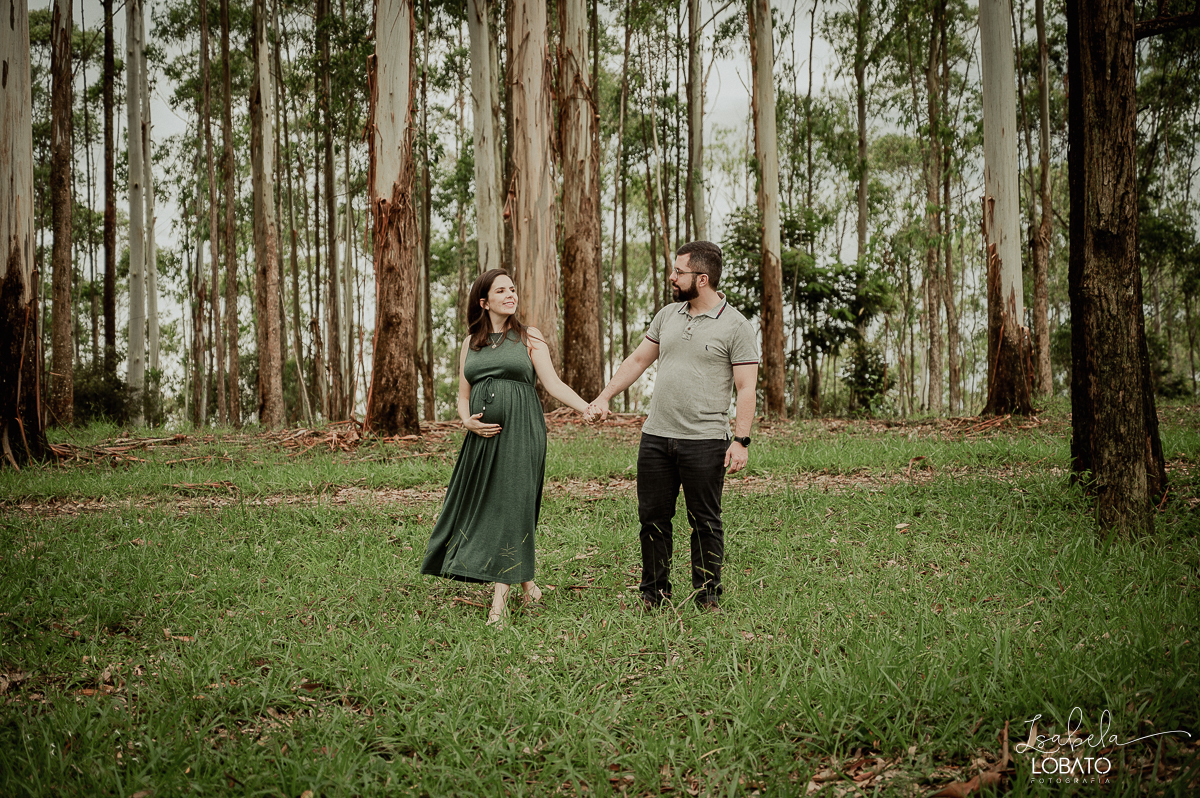 ensaio-de-gestante-pregnant-photography-pregnant-gestante-nove-meses-retratos-de-gestante-fotografo-em-barbacena-parto-natural-estudio-fotografico-isabela-lobato-fotografia-sociedade-sao-miguel-arcanjo-em-barbacena-ensaio-gestante-no-campo-conexao-fotos