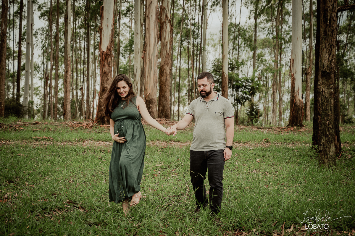 ensaio-de-gestante-pregnant-photography-pregnant-gestante-nove-meses-retratos-de-gestante-fotografo-em-barbacena-parto-natural-estudio-fotografico-isabela-lobato-fotografia-sociedade-sao-miguel-arcanjo-em-barbacena-ensaio-gestante-no-campo-conexao-fotos