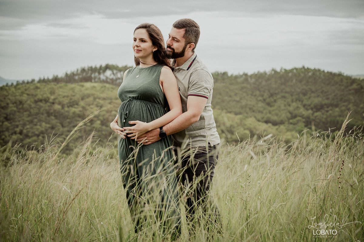 ensaio-de-gestante-pregnant-photography-pregnant-gestante-nove-meses-retratos-de-gestante-fotografo-em-barbacena-parto-natural-estudio-fotografico-isabela-lobato-fotografia-sociedade-sao-miguel-arcanjo-em-barbacena-ensaio-gestante-no-campo-conexao-fotos