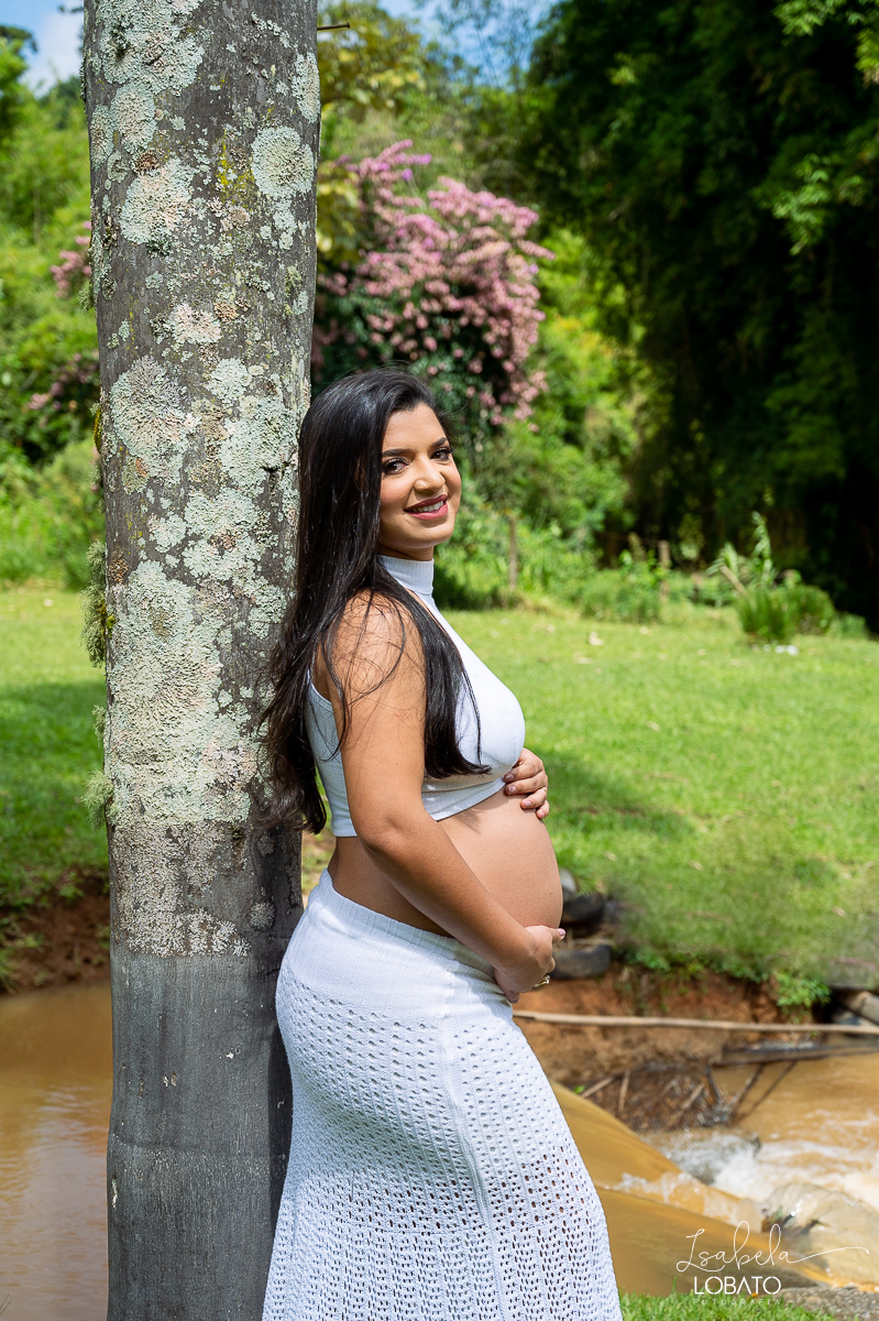 ensaio-gestante-em-barbacena-fotografa-de-gravidas-estudio-fotografico-em-barbacena-isabela-lobato