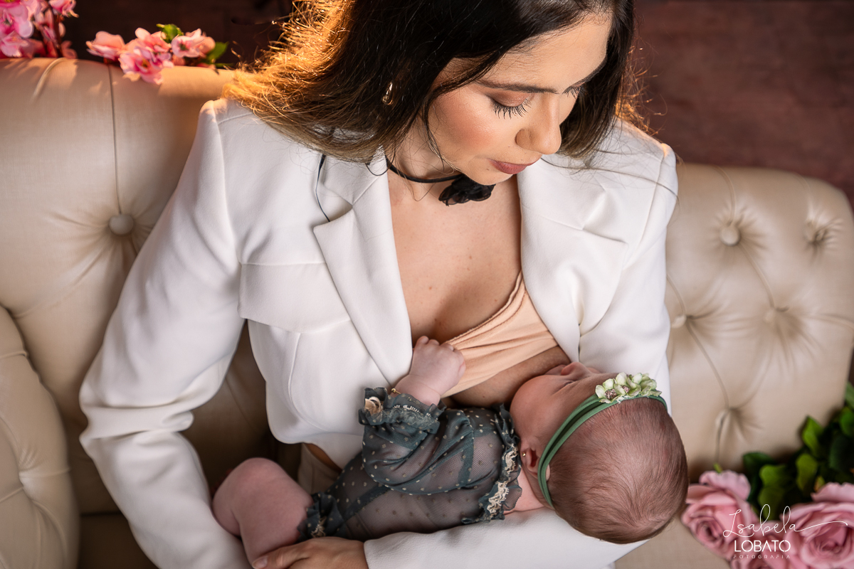 ensaio-fotografico-dia-das-maes-2023-amor-de-mae-fotos-dias-das-maes-presente-dia-das-maes-2023-cenario-fotografico-dia-das-maes-idea-de-cenario-para-ensaio-do-dia-das-maes-fundo-fotografico-dia-das-maes-fundo-fotografico-wentz-fotografo-em-barbacena