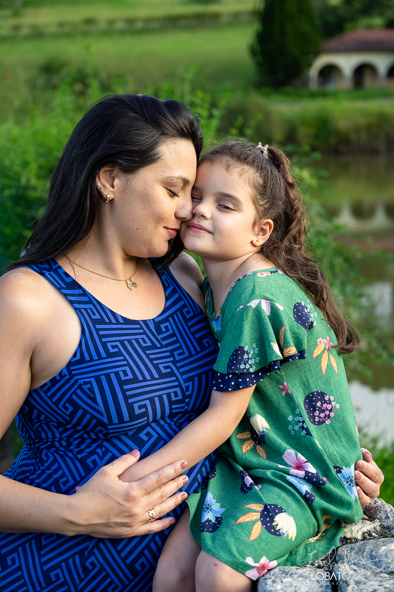 ensaio-de-gestante-pregnant-photography-pregnant-gestante-nove-meses-retratos-de-gestante-fotografo-em-barbacena-parto-natural-estudio-fotografico-isabela-lobato-fotografia-sociedade-sao-miguel-arcanjo-em-barbacena-ensaio-gestante-no-campo-conexao-fotos