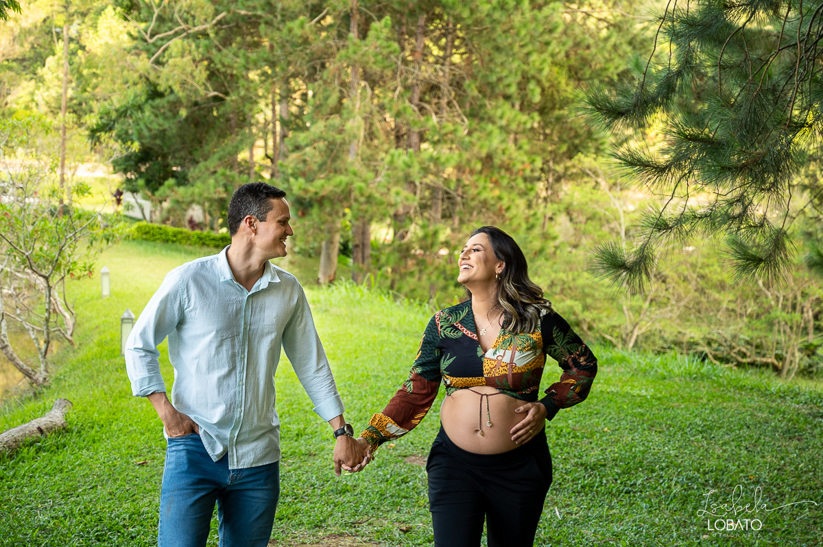 ensaio-de-gestante-pregnant-photography-pregnant-gestante-nove-meses-retratos-de-gestante-fotografo-em-barbacena-parto-natural-estudio-fotografico-isabela-lobato-fotografia-park-hotel-mantiqueira-em-barbacena-ensaio-gestante-no-campo-conexao-fotos