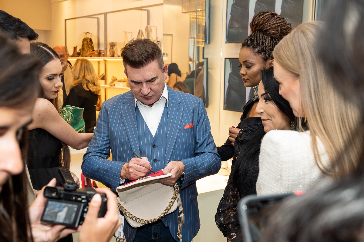 camila-castro-barbacena-grupo-camila-castro-jorge-bischoff-barbacena-Celebration-Night-com-Jorge-Bischoff-celebrando-20-anos-da-marca-loja-de-sapatos-e-bolsas-jorge-bischoff-em-barbacena-espaço-camila-castro-fotografa-de-eventos-isabela-lobato-fotografia