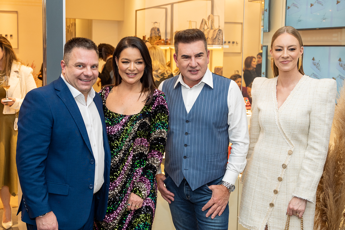 camila-castro-barbacena-grupo-camila-castro-jorge-bischoff-barbacena-Celebration-Night-com-Jorge-Bischoff-celebrando-20-anos-da-marca-loja-de-sapatos-e-bolsas-jorge-bischoff-em-barbacena-espaço-camila-castro-fotografa-de-eventos-isabela-lobato-fotografia