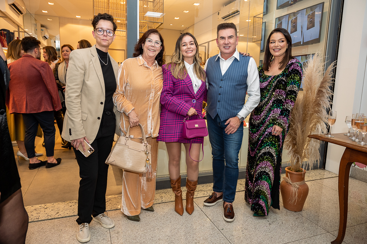 camila-castro-barbacena-grupo-camila-castro-jorge-bischoff-barbacena-Celebration-Night-com-Jorge-Bischoff-celebrando-20-anos-da-marca-loja-de-sapatos-e-bolsas-jorge-bischoff-em-barbacena-espaço-camila-castro-fotografa-de-eventos-isabela-lobato-fotografia