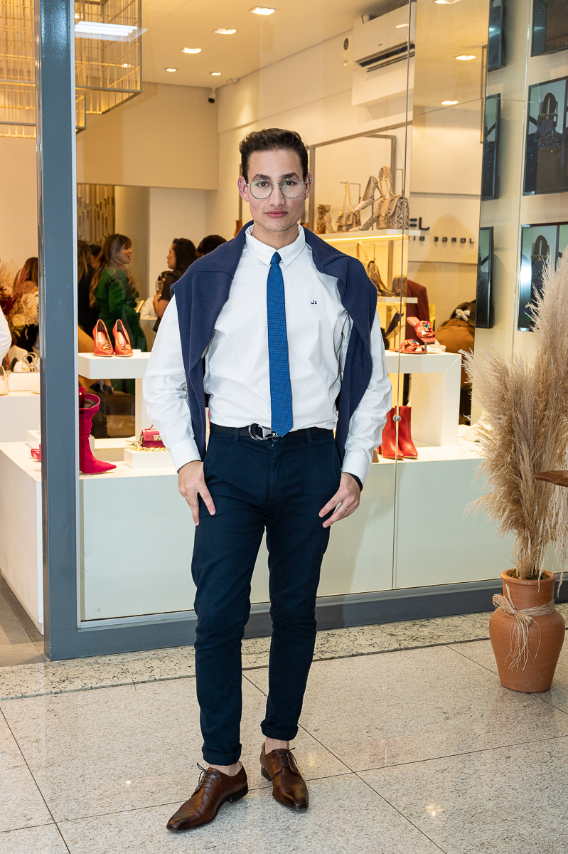 camila-castro-barbacena-grupo-camila-castro-jorge-bischoff-barbacena-Celebration-Night-com-Jorge-Bischoff-celebrando-20-anos-da-marca-loja-de-sapatos-e-bolsas-jorge-bischoff-em-barbacena-espaço-camila-castro-fotografa-de-eventos-isabela-lobato-fotografia