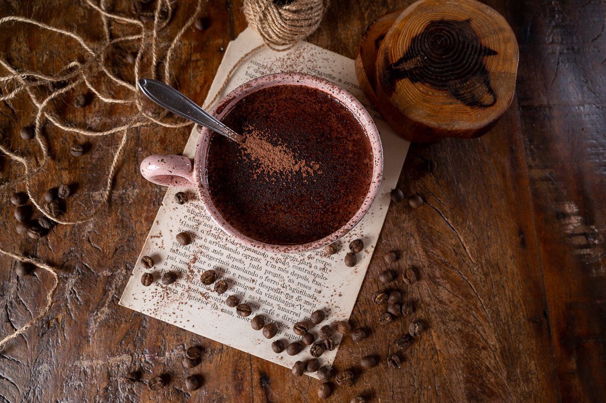 fotografia-de-alimentos-melhor-fotografo-de-alimentos-de-minas-gerais-food-styling-foto-de-gastronomia-fotografo-de-gastronomia-em-tiradentes-cafés-bolos-broa-pao-artesanal-brusqueta-grao-de-cafe-cafe-gelado-cafe-krambeck-em-barbacena-isabela-lobato-fotos