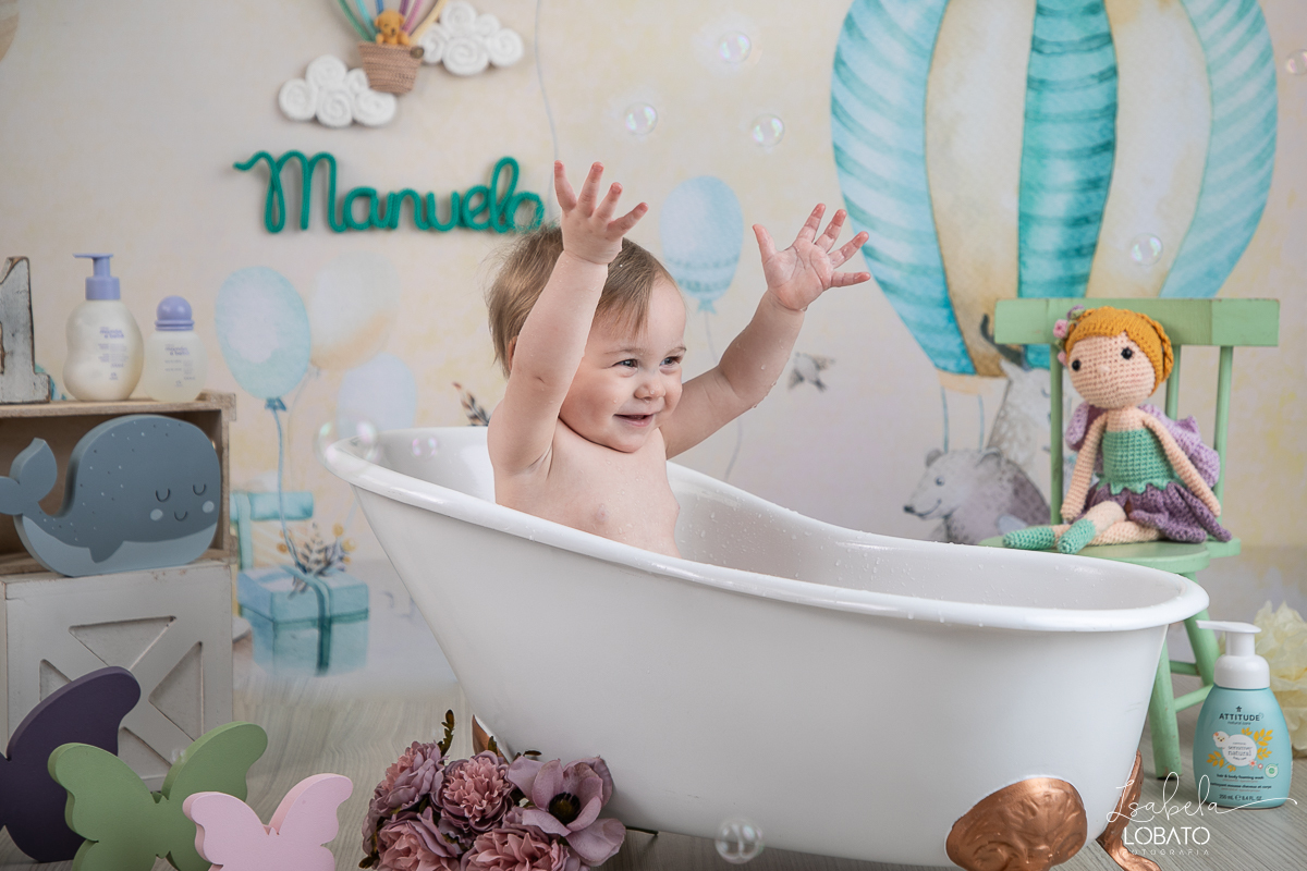 barbacena-melhor-fotografo-de-barbacena-mg-isabela-lobato-fotografia-estudio-fotografico-em-barbacena-ensaio-de-recem-nascido-em-barbacena-ensaio-splash-baby-ensaio-a-hora-do-banho-ensaio-de-um-ano