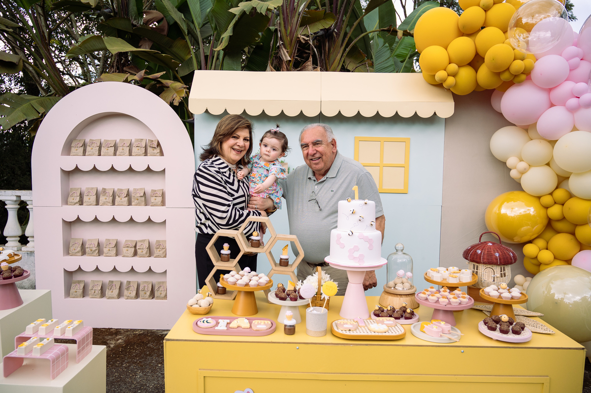 foto-para-aniversario-fotografo-de-aniversario-infantil-em-barbacena-fotografo-de-batizado-em-barbacena-fotografo-de-evento-infantil-em-barbacena-estudio-de-fotos-em-barbacena-isabela-lobato-fotografia