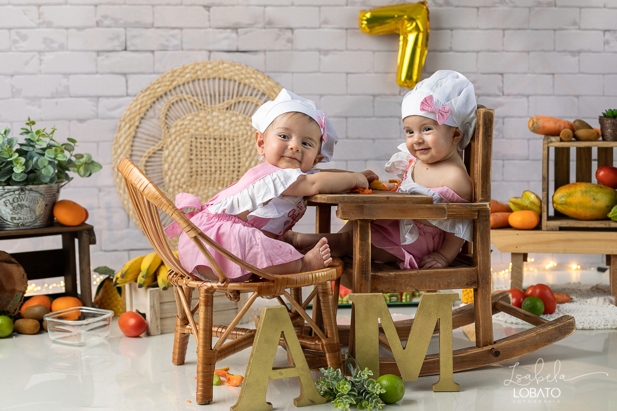 ensaio-fotografico-de-1-ano-ideia-de-ensaio-a-hora-do-bolo-melhor-fotografo-de-barbacena-estudio-de-fotografia-isabela-lobato-fotografia-fotografo-em-barbacena-isabela-lobato-salada-de-fruta-bolo-de-frutas-ensaio-fotografico-de-frutas-Smash-The-Fruit