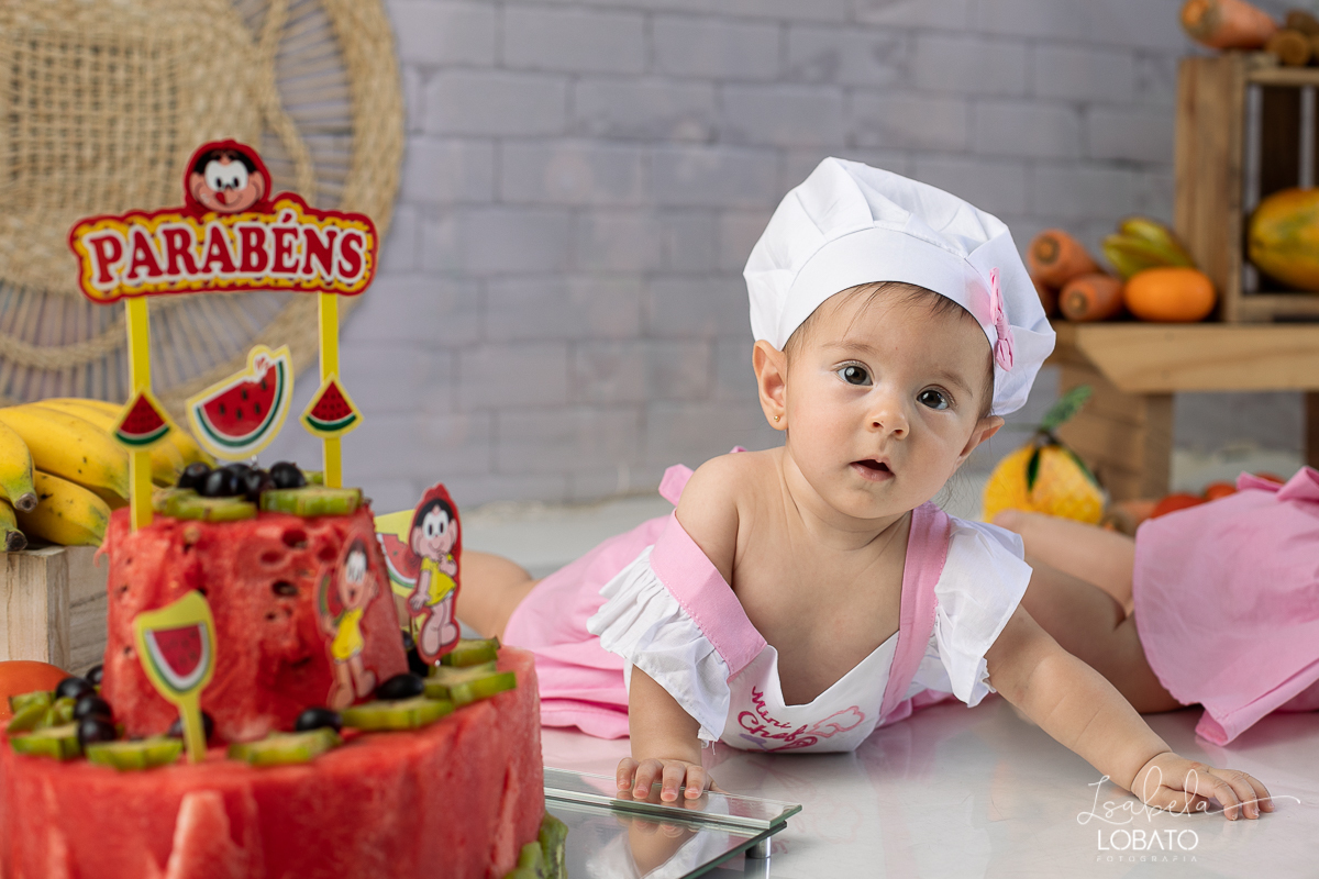 ensaio-fotografico-de-1-ano-ideia-de-ensaio-a-hora-do-bolo-melhor-fotografo-de-barbacena-estudio-de-fotografia-isabela-lobato-fotografia-fotografo-em-barbacena-isabela-lobato-salada-de-fruta-bolo-de-frutas-ensaio-fotografico-de-frutas-Smash-The-Fruit