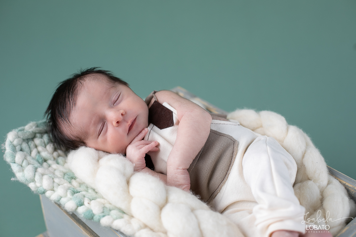 ensaio-fotografico-de-recem-nascido-newbor-fotografa-de-recem-nascido-barbacena-mg-estudio-fotografico-isabela-lobato-fotografia