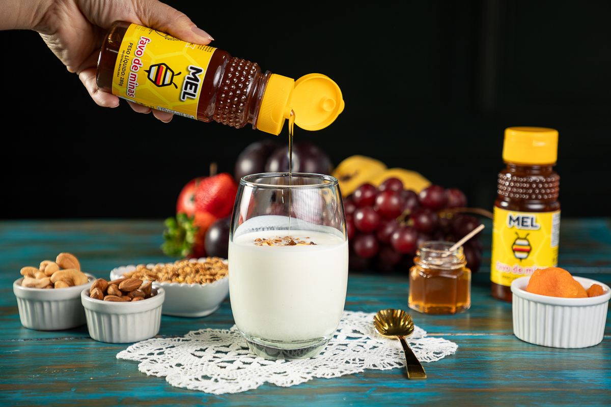 fotografia-de-alimentos-fotografia-gourmet-phood-photgraphy-mkt-de-alimentos-foto-de-comida-foto-de-alimentos-mel-propolis-favo-de-mel-puro-plorimel-festival-gastronomico-de-tiradentes