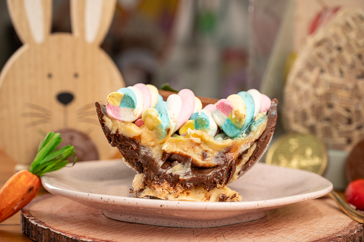 ovo-de-Páscoa-artesanal-ovos-de-colher-pascoa-2024-cardapio-de-pascoa-fotos-de-ovos-de-pascoa-ovo-de-pascoa-gourmet-em-barbacena-confeitarti-barbacena-delicioso-ovo-de-pascoa-fotos-incriveis-de-ovos-de-pascoa-fotografo-de-alimentos-minas-gerais-barbacena