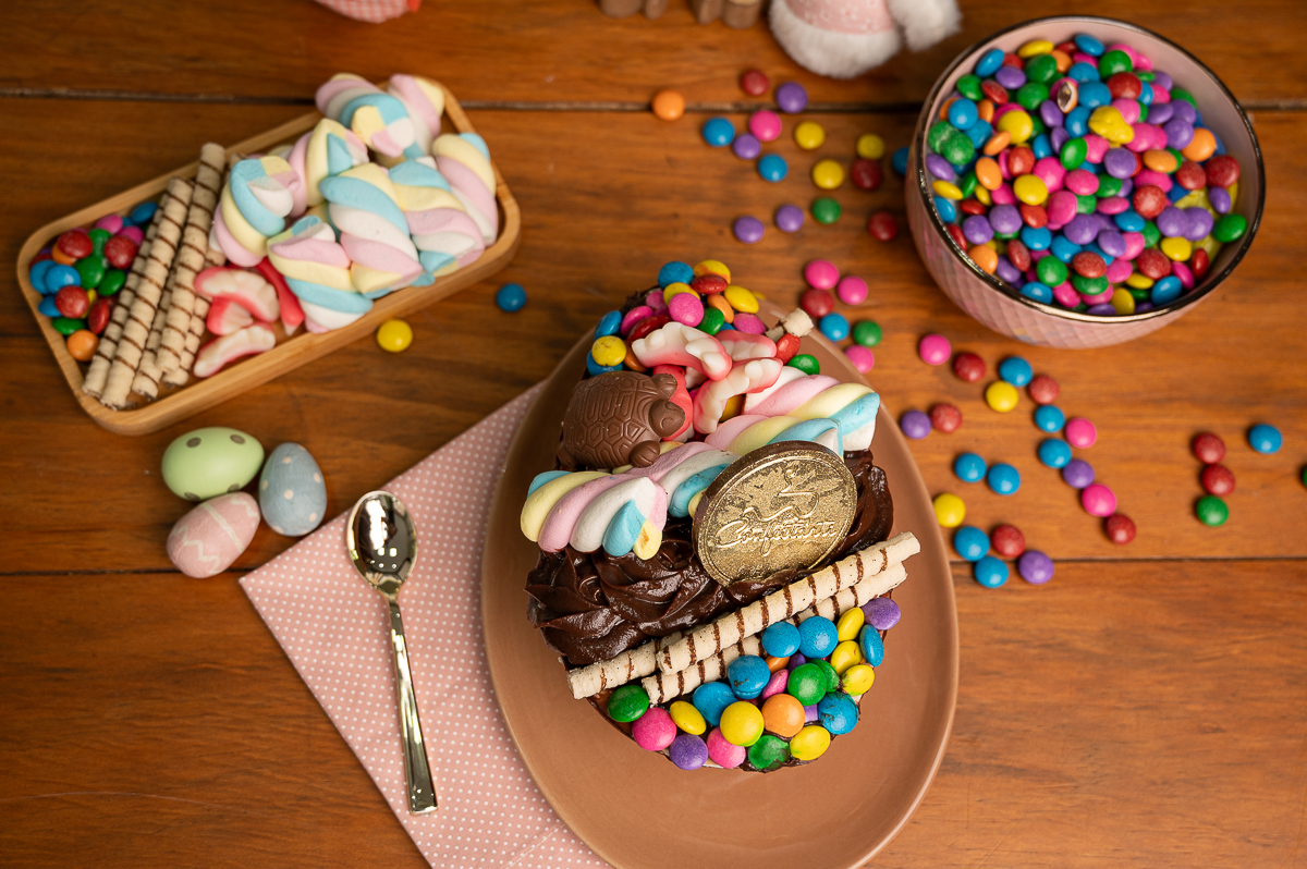 ovo-de-Páscoa-artesanal-ovos-de-colher-pascoa-2024-cardapio-de-pascoa-fotos-de-ovos-de-pascoa-ovo-de-pascoa-gourmet-em-barbacena-confeitarti-barbacena-delicioso-ovo-de-pascoa-fotos-incriveis-de-ovos-de-pascoa-fotografo-de-alimentos-minas-gerais-barbacena