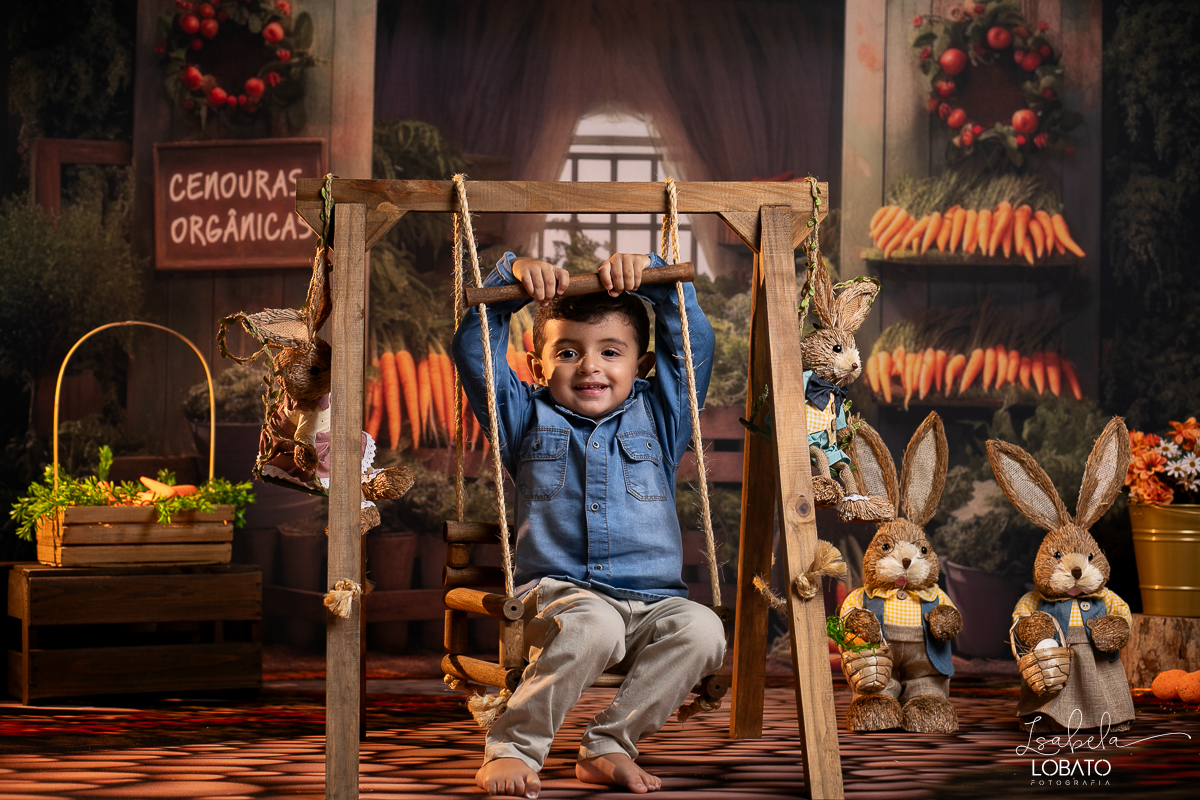 ensaio-de-pascoa-2024-fotos-de-pascoa-coelhinho-da-pascoa-ovos-de-pascoa-mini-sessao-fotografica-de-pascoa-estudio-fotografico-infantil-em-barbacena-isabela-lobato-fotografia-barbacena-mg
