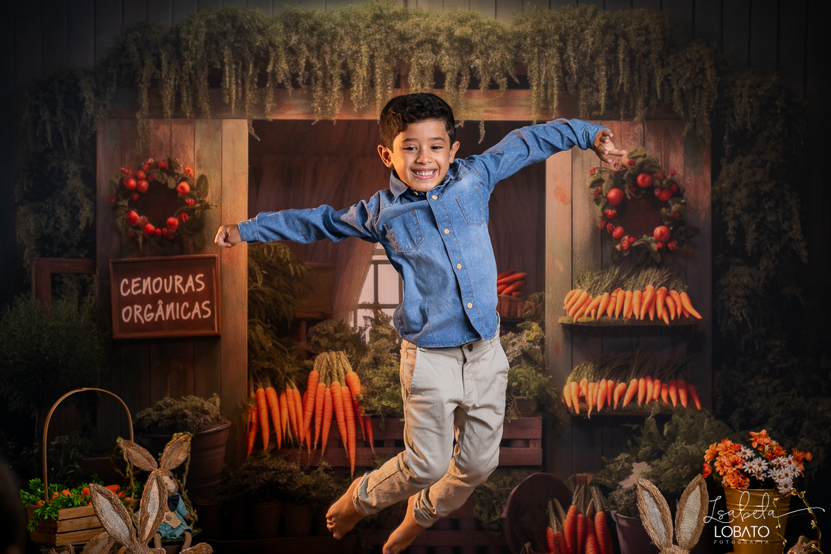 ensaio-de-pascoa-2024-fotos-de-pascoa-coelhinho-da-pascoa-ovos-de-pascoa-mini-sessao-fotografica-de-pascoa-estudio-fotografico-infantil-em-barbacena-isabela-lobato-fotografia-barbacena-mg