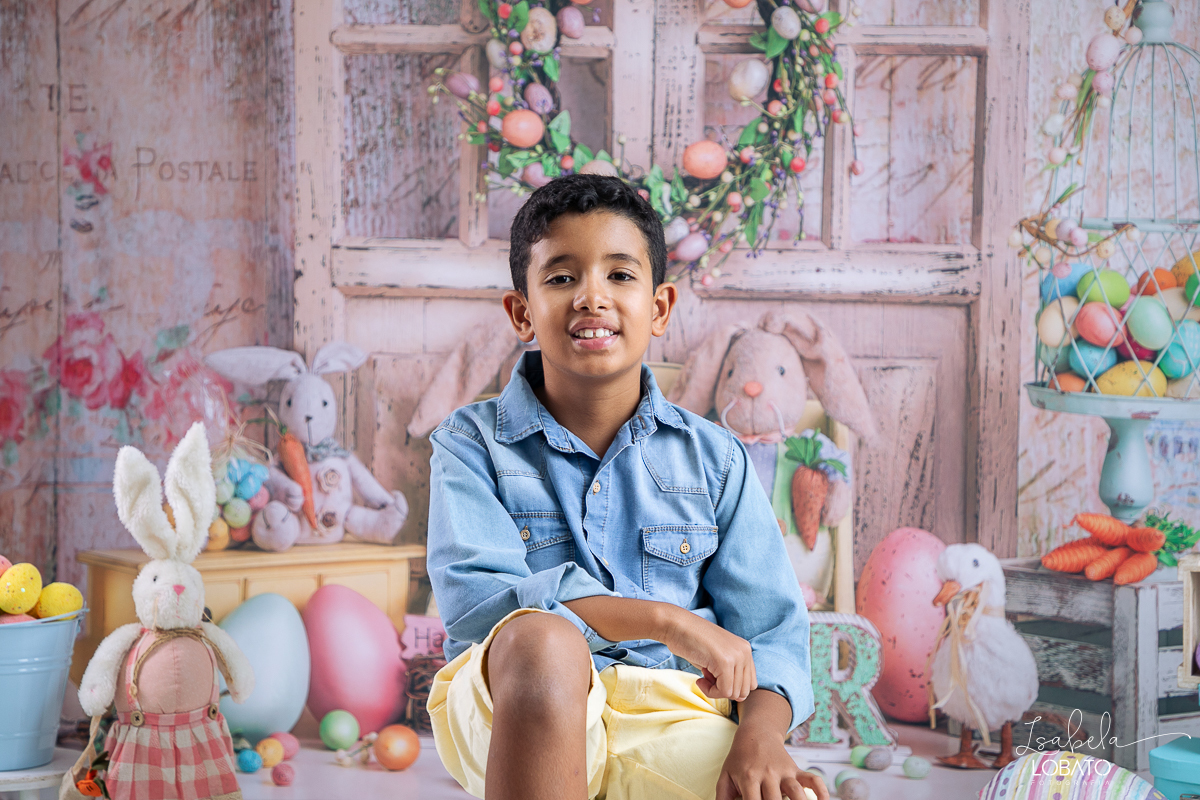 ensaio-de-pascoa-2024-fotos-de-pascoa-coelhinho-da-pascoa-ovos-de-pascoa-mini-sessao-fotografica-de-pascoa-estudio-fotografico-infantil-em-barbacena-isabela-lobato-fotografia-barbacena-mg