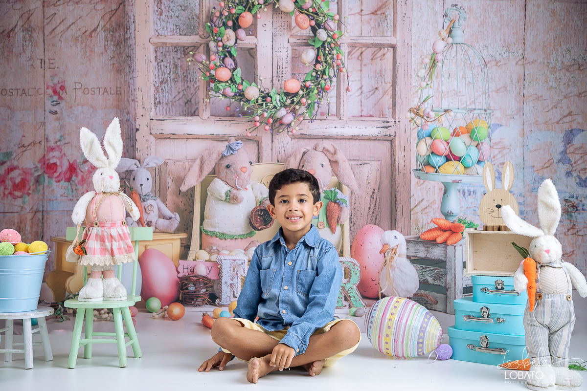ensaio-de-pascoa-2024-fotos-de-pascoa-coelhinho-da-pascoa-ovos-de-pascoa-mini-sessao-fotografica-de-pascoa-estudio-fotografico-infantil-em-barbacena-isabela-lobato-fotografia-barbacena-mg