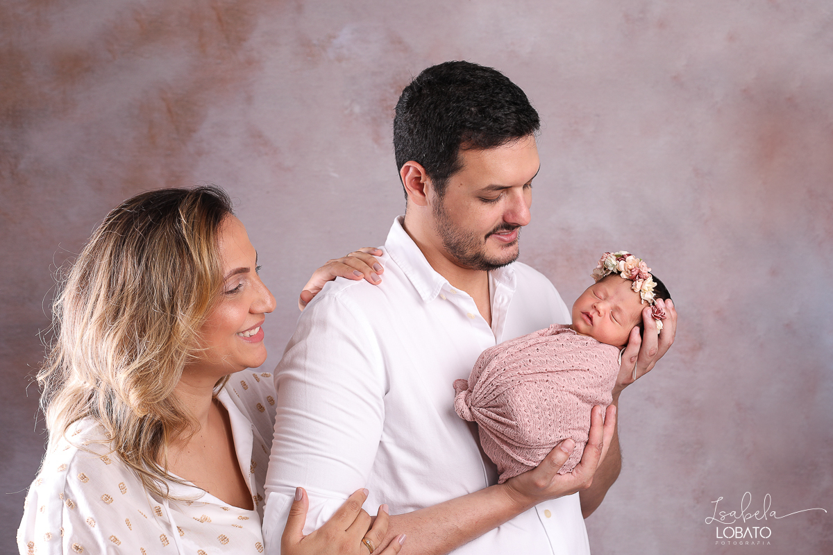 ensaio-fotografico-de-recem-nascido-ensaio-newborn-bebe-recem-nascido-fotografa-de-recem-nascido-em-barbacena-ideia-de-ensaio-newborn-estudio-fotografico-em-barbacena-isabela-lobato-fotografia-melhor-fotografo-de-bebe-em-barbacena-fotografa-de-criancas