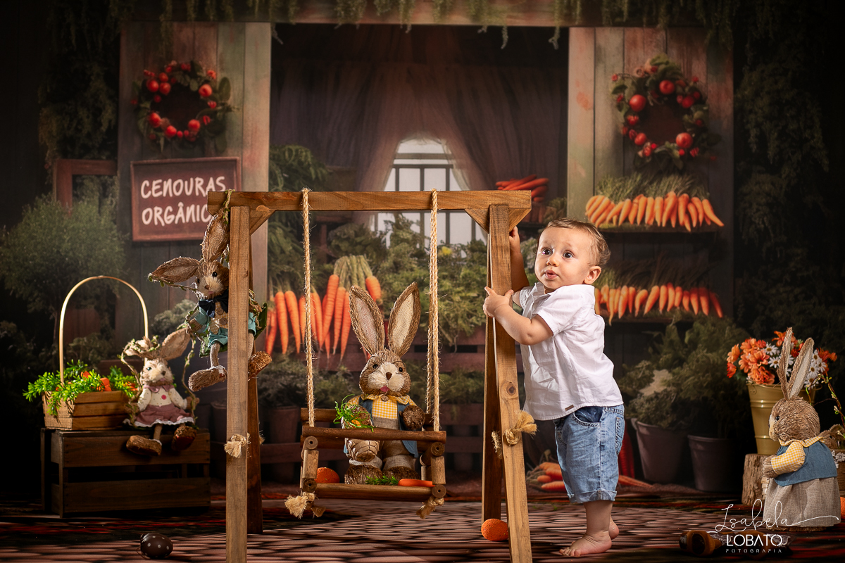 ensaio-de-pascoa-2024-fotos-de-pascoa-coelhinho-da-pascoa-ovos-de-pascoa-mini-sessao-fotografica-de-pascoa-estudio-fotografico-infantil-em-barbacena-isabela-lobato-fotografia-barbacena-mg