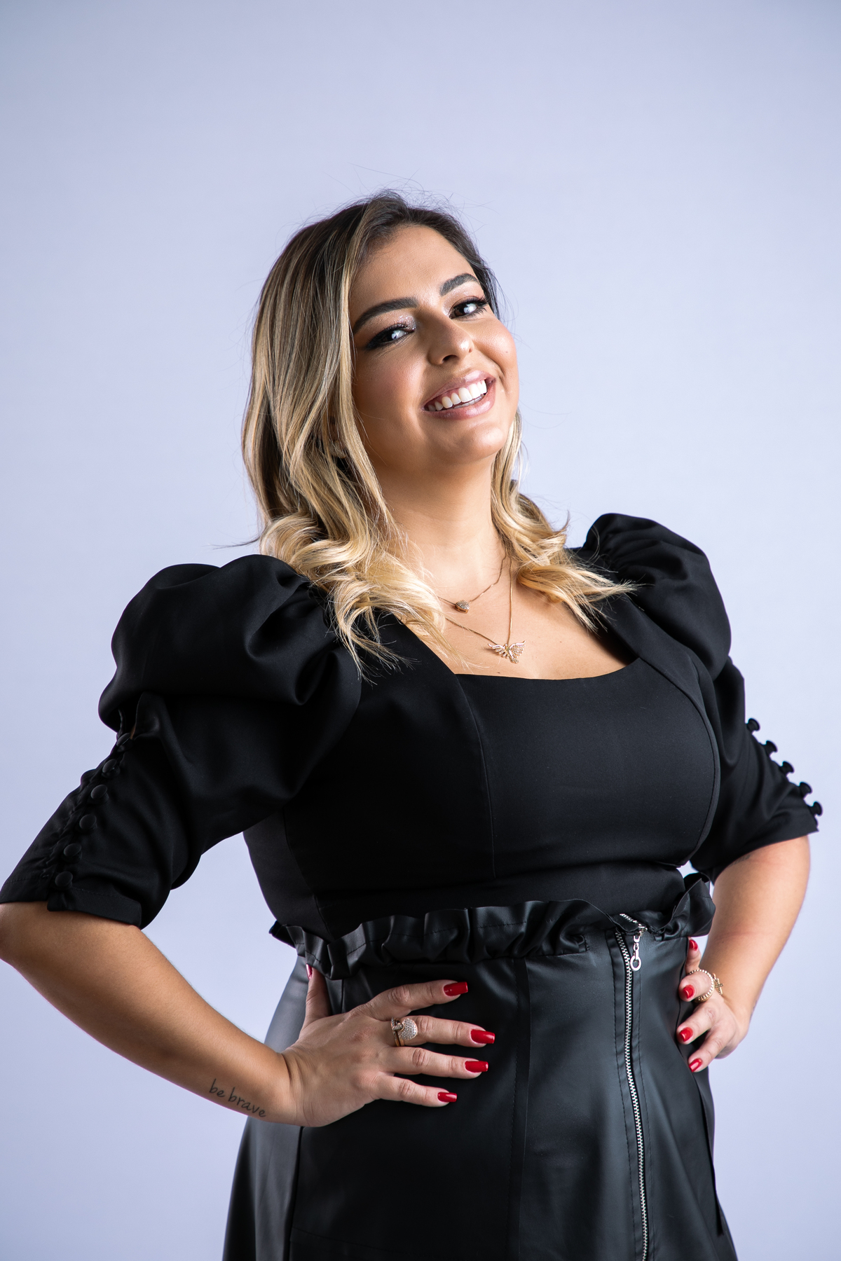 ensaio-fotografico-perfil-corporativo-retrato-corporativo-foto-para-fins-publicitario-mkt-odontopediatra-em-barbacena-dra-marina-araujo-fotografa-de-retratos-fotos-posicionamento-de-imagem-fotografa-marketieira-isabela-lobato-fotografia